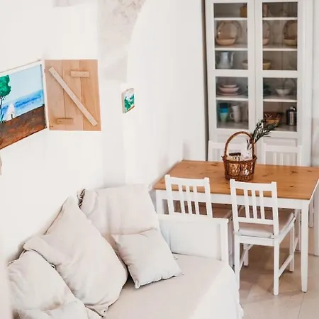 Tetti Bianchi - Deva's *