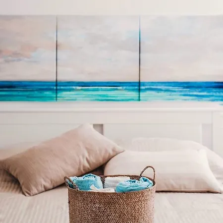 Tetti Bianchi - Deva's * Ostuni