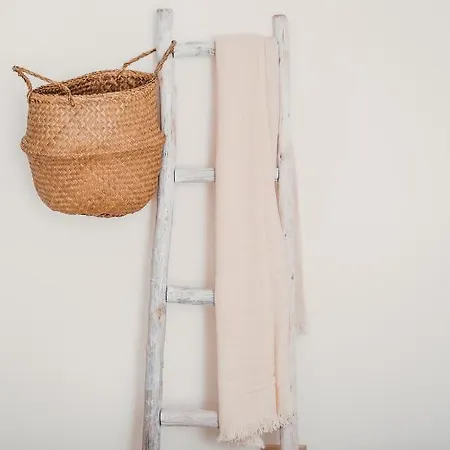 Tetti Bianchi - Deva's * 오스투니